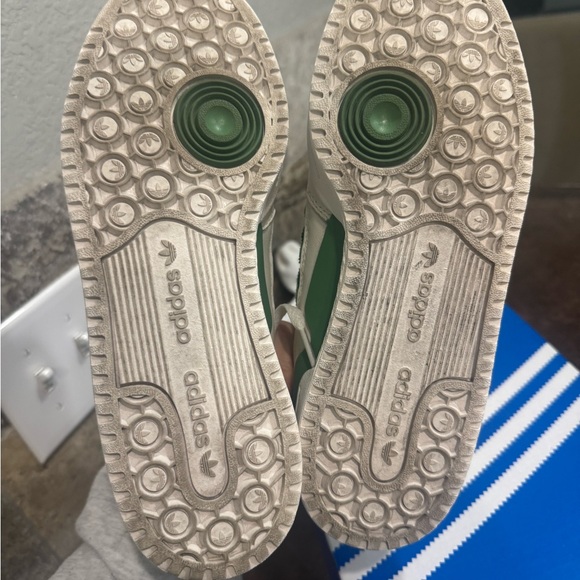 Worn Once: adidas Originals Forum Low Classic trainers - Men's 6 - Picture 3 of 7